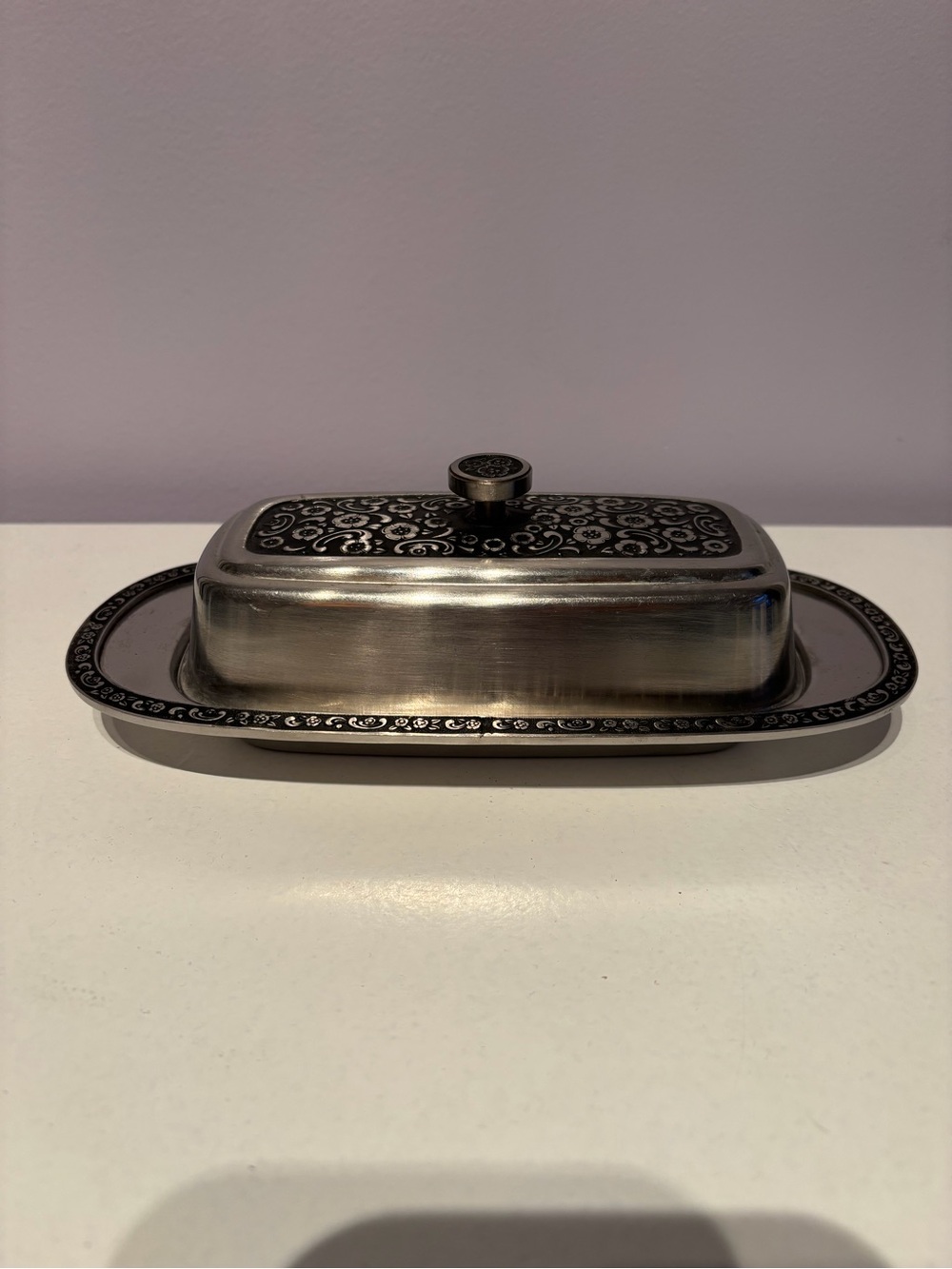 Oneida Custom Mediterranean Mid Century Modern 1960s Stainless Steel Butter Dish